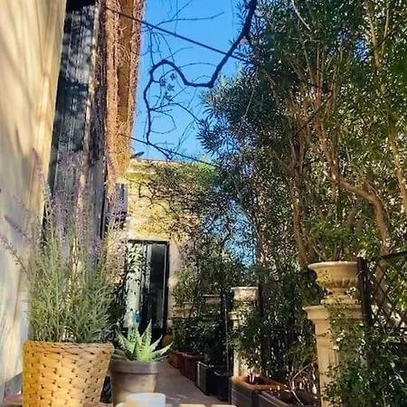 Apartment The Garden