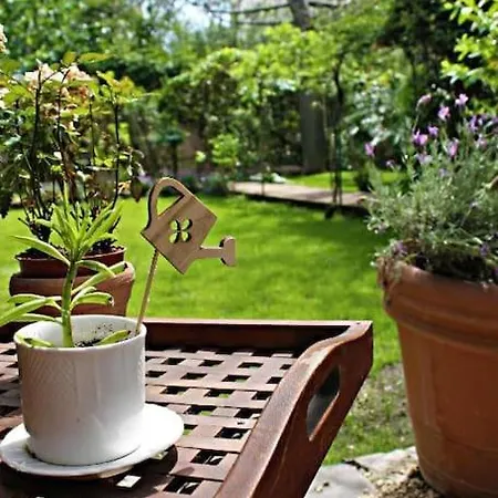 Apartment The Garden Catania